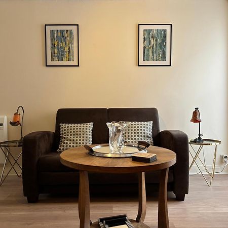 Les Remparts Apt Spacieux 1 Er Etage Renove Joliment Decore Bien Equipe Plein Centre Bayeux Proche Plages Du Debarquement Parking Gratuit A Proximite ภายนอก รูปภาพ